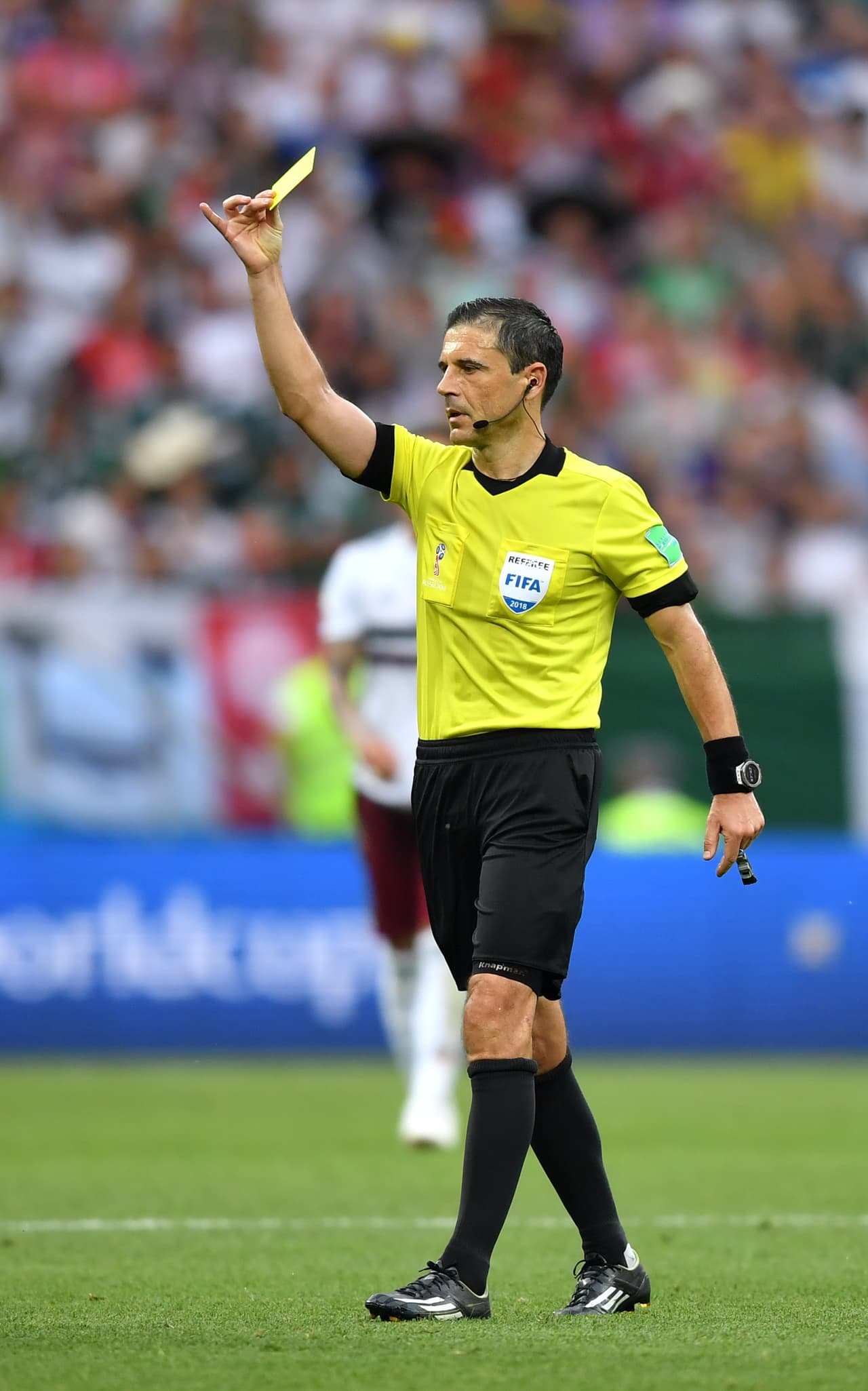 12. Milorad Mazic (Serbia) - Seis tarjetas amarillas en dos partidos.