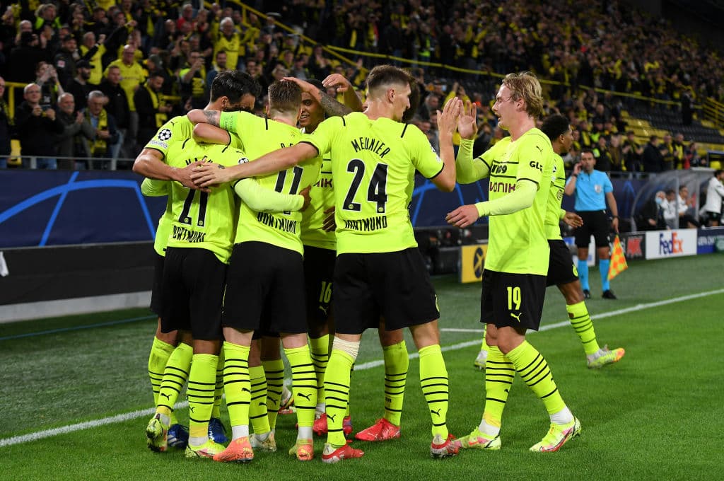 Donyell Malen es el encargado de maracar el único del partido en el duelo 1-0 entre el Borussia Dormund y el Sporting de Lisboa.