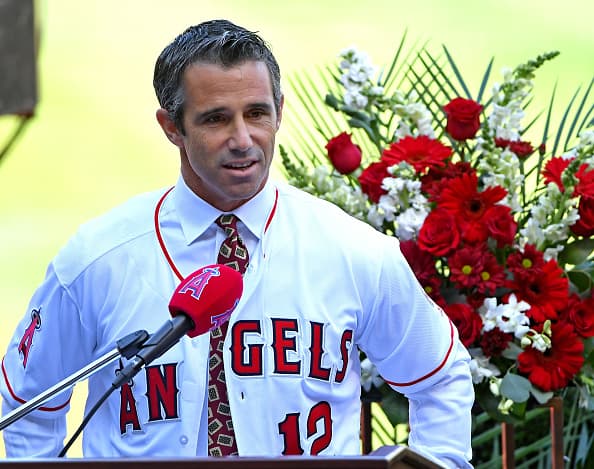 Los Reds y los Angels tienen nuevos mánagers