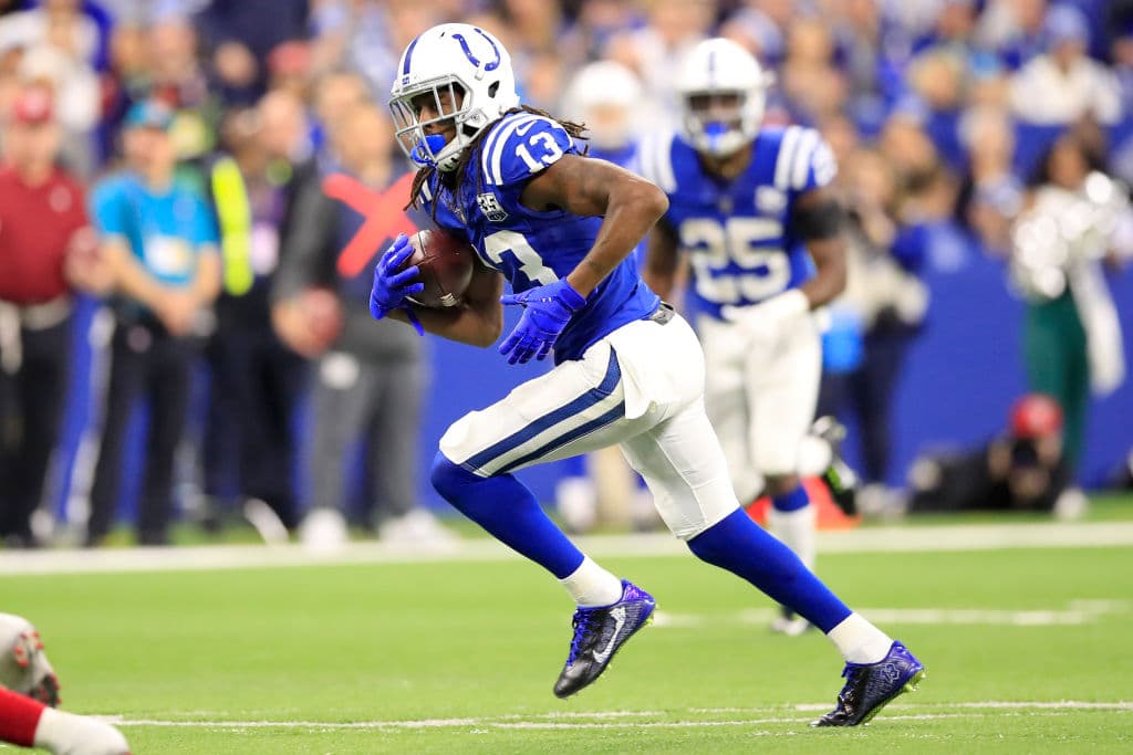 <b>TY Hilton, WR Indianapolis</b>. Los números de Hilton no son tan espectaculares como los de su contraparte pero con 1270 yardas, 76 recepciones y 6 touchdowns, levanta la mano por los Colts.