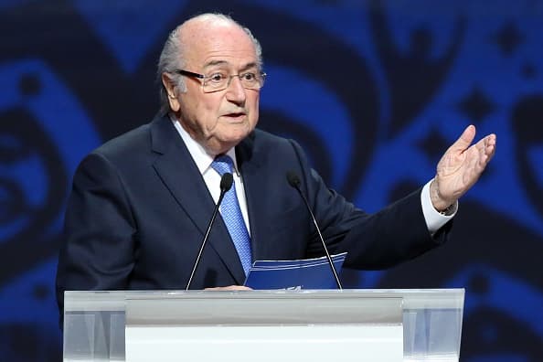 "En la FIFA estamos convencidos de que Rusia organizará de manera exitosa la Copa Mundial. Al respecto, nosotros decimos "da" (sí, en ruso). Esto es especialmente importante dada la actual coyuntura geopolítica", dijo Blatter, en alusión a las tensiones entre Rusia y Occidente por el conflicto en Ucrania.