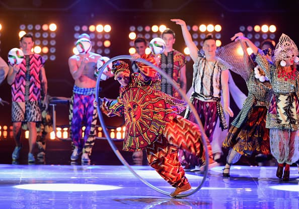 La parte más vistosa le correspondió al grupo de danza tradicional del Terem-Quartet,