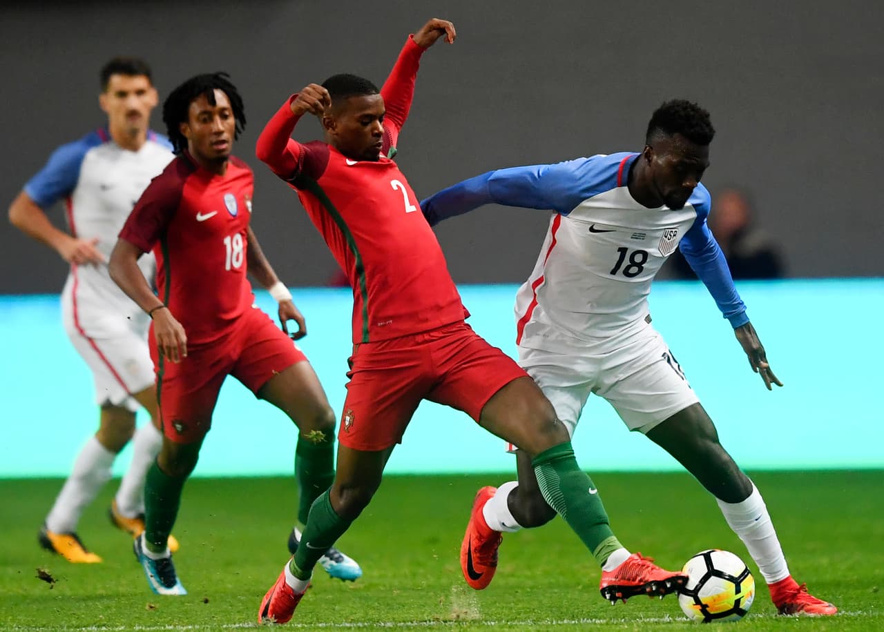 Ethan Horvath, Matt Miazga, Tyler Adams, Weston McKeniie, Charles Sapong o Kellyn Acosta, son algunos de los nombres que vistieron la casaca norteamericana.