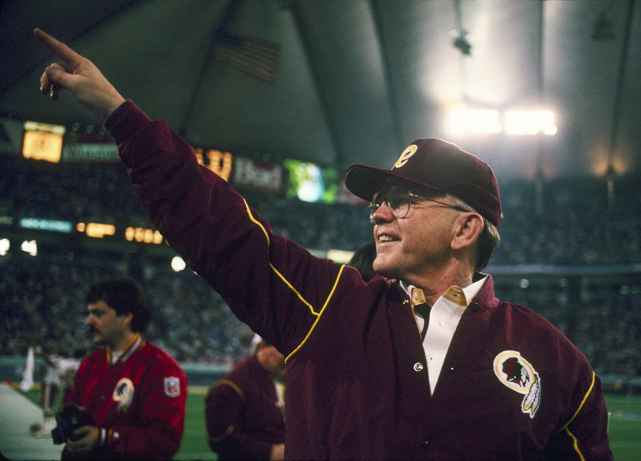 La victoria 37 - 24 para los Washington Redskins representaba el tercer Trofeo Vince Lombardi para esta franquicia, los 3 conseguidos por Joe Gibbs como entrenador en jefe, el coach más ganador en la historia de los Redskins.