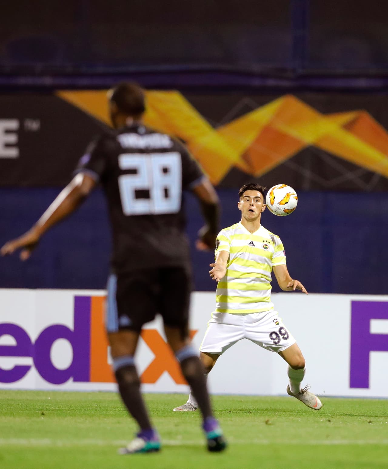 Con marcador de 2-0 el Dínamo Zagreb se fue al descanso, luciendo bien, jugando a gran capacidad mientras su rival estaba en shock y sin mucha idea de lo que pretendía en esta visita a Croacia.