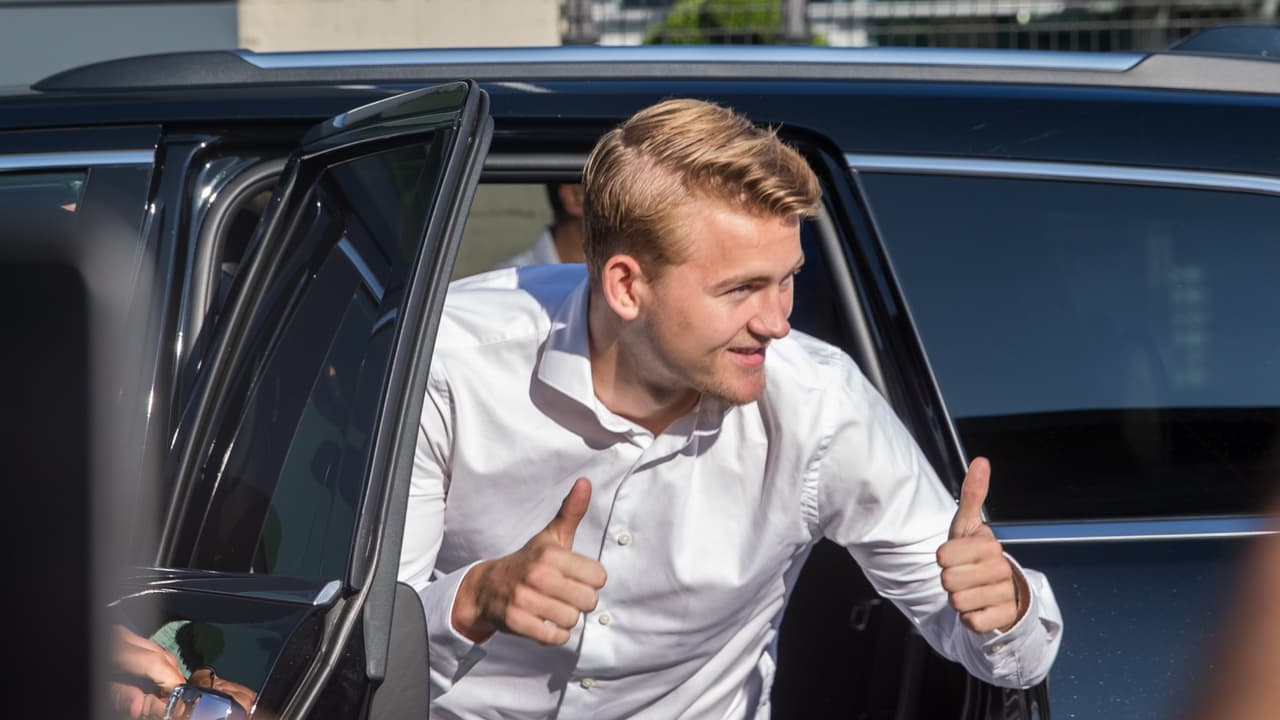 Juventus hace oficial la llegada del defensa Matthijs De Ligt