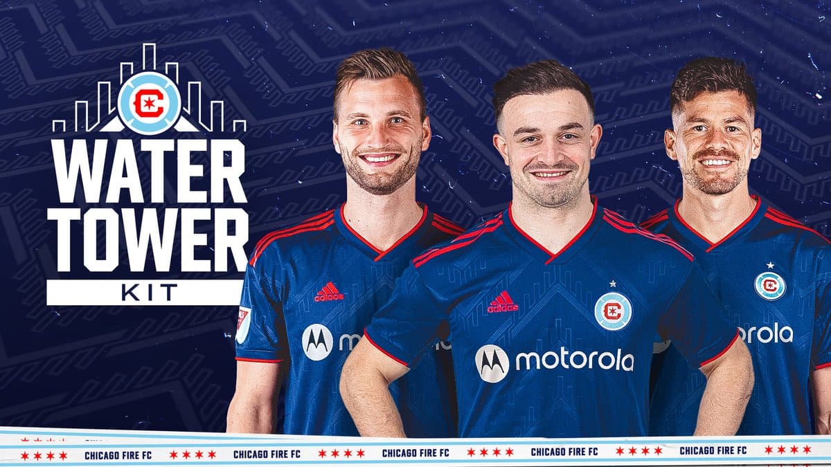 Chicago Fire FC tiene nueva camiseta principal para la temporada 2022 de la MLS. El nombre 'Water Tower kit' es un homenaje a un lugar histórico en 'la Ciudad del Viento'.
<br>