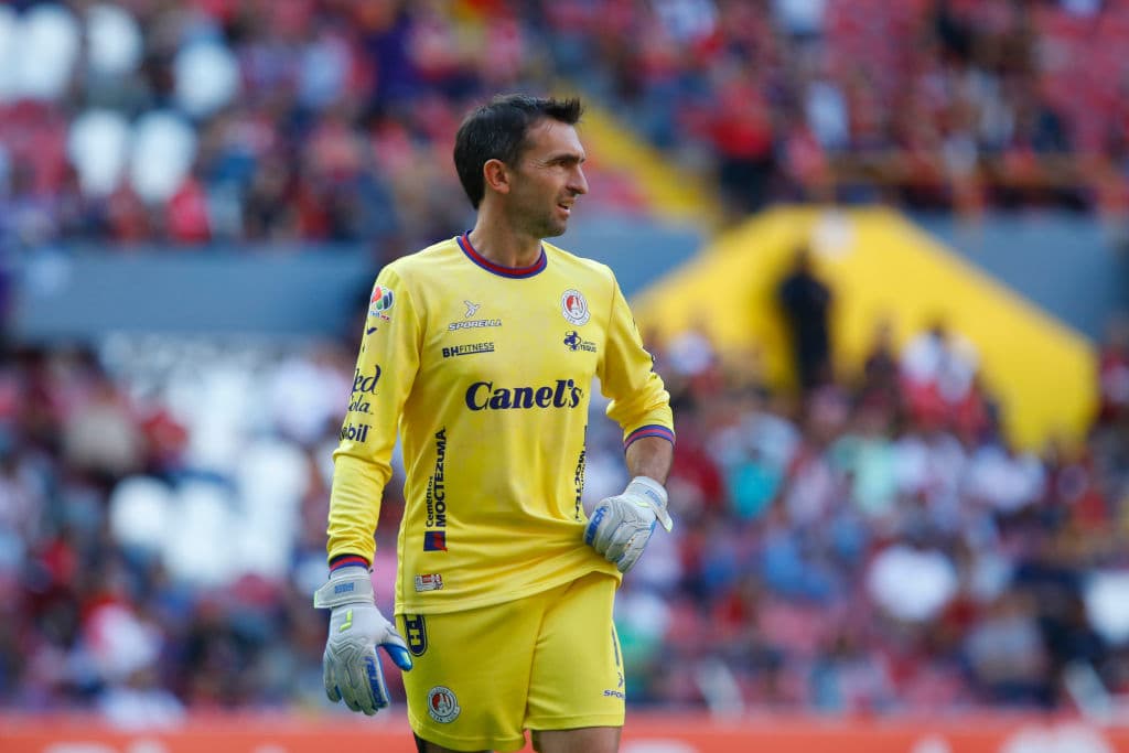 Atlético San Luis, con un doblete Abel Hernández y un tanto de Zahid Muñoz, remontó ante Atlas, actual campeón, que quedó casi eliminado del Apertura 2022.