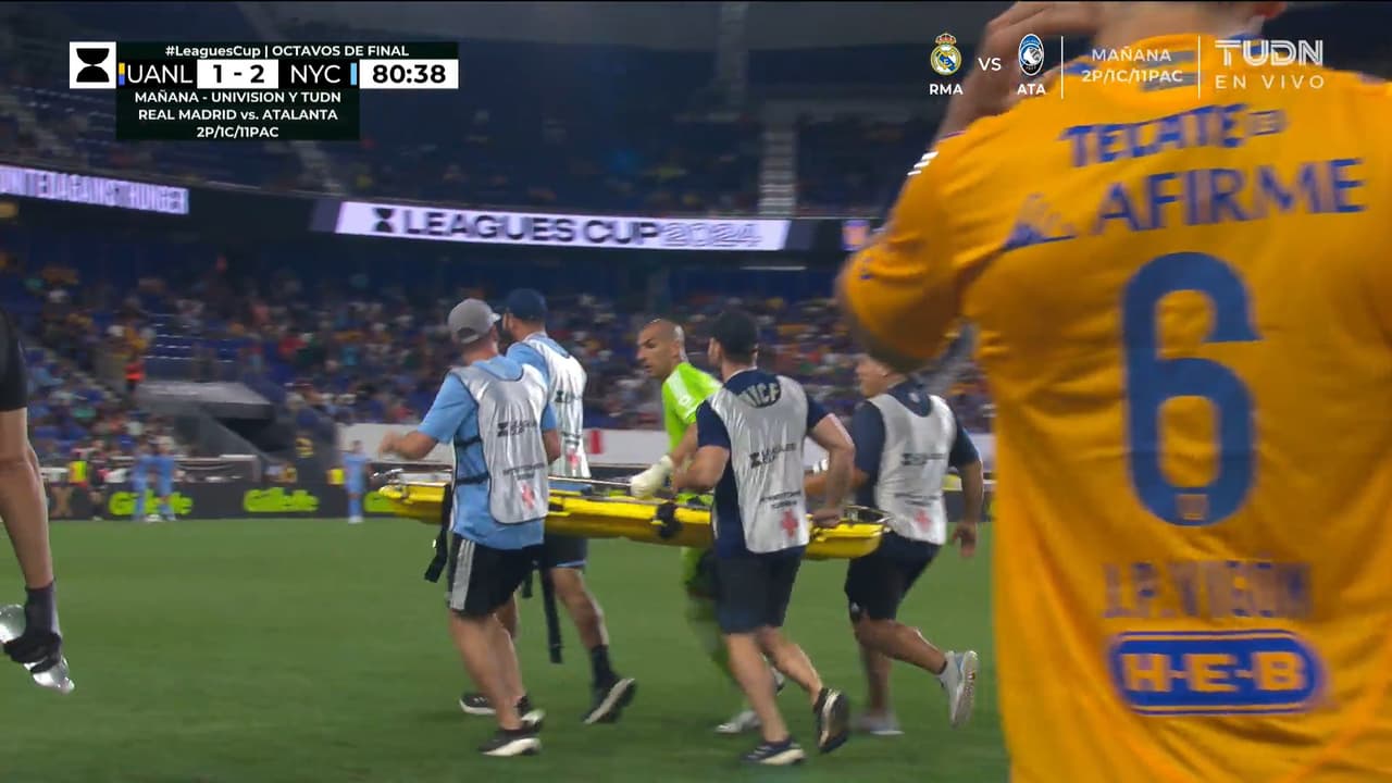 ¡El espectáculo de Nahuel! Imperdibles imágenes del portero de Tigres