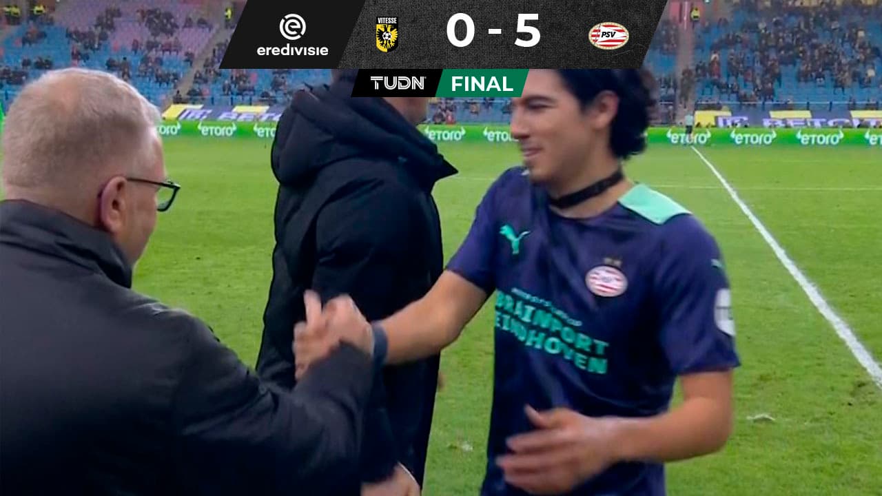 Erick Gutiérrez titular en la goleada del PSV al Vitesse