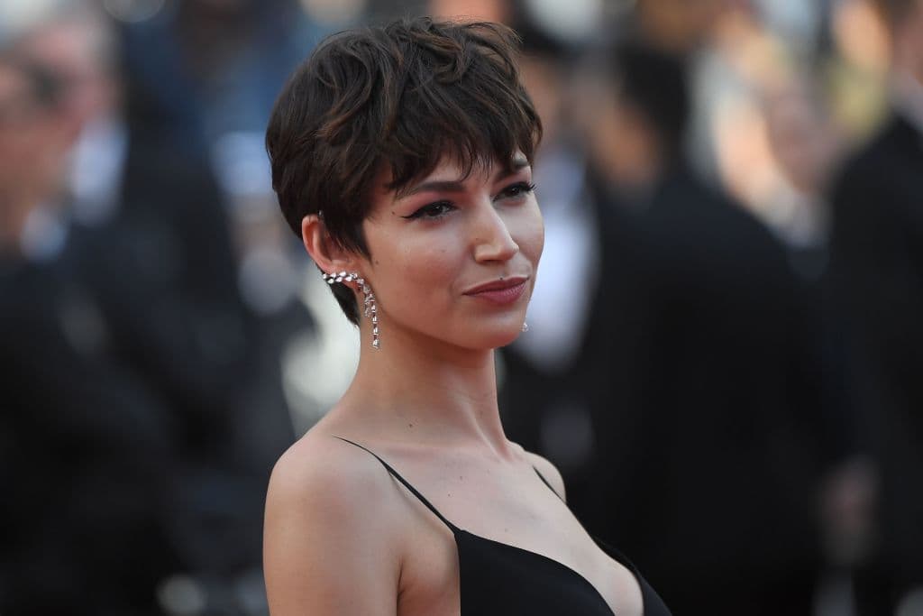 Mientras que Snake Eyes es parte de los G.I.Joe. Shadow Strom forma parte de Cobra, una temible organización terrorista.
<br>