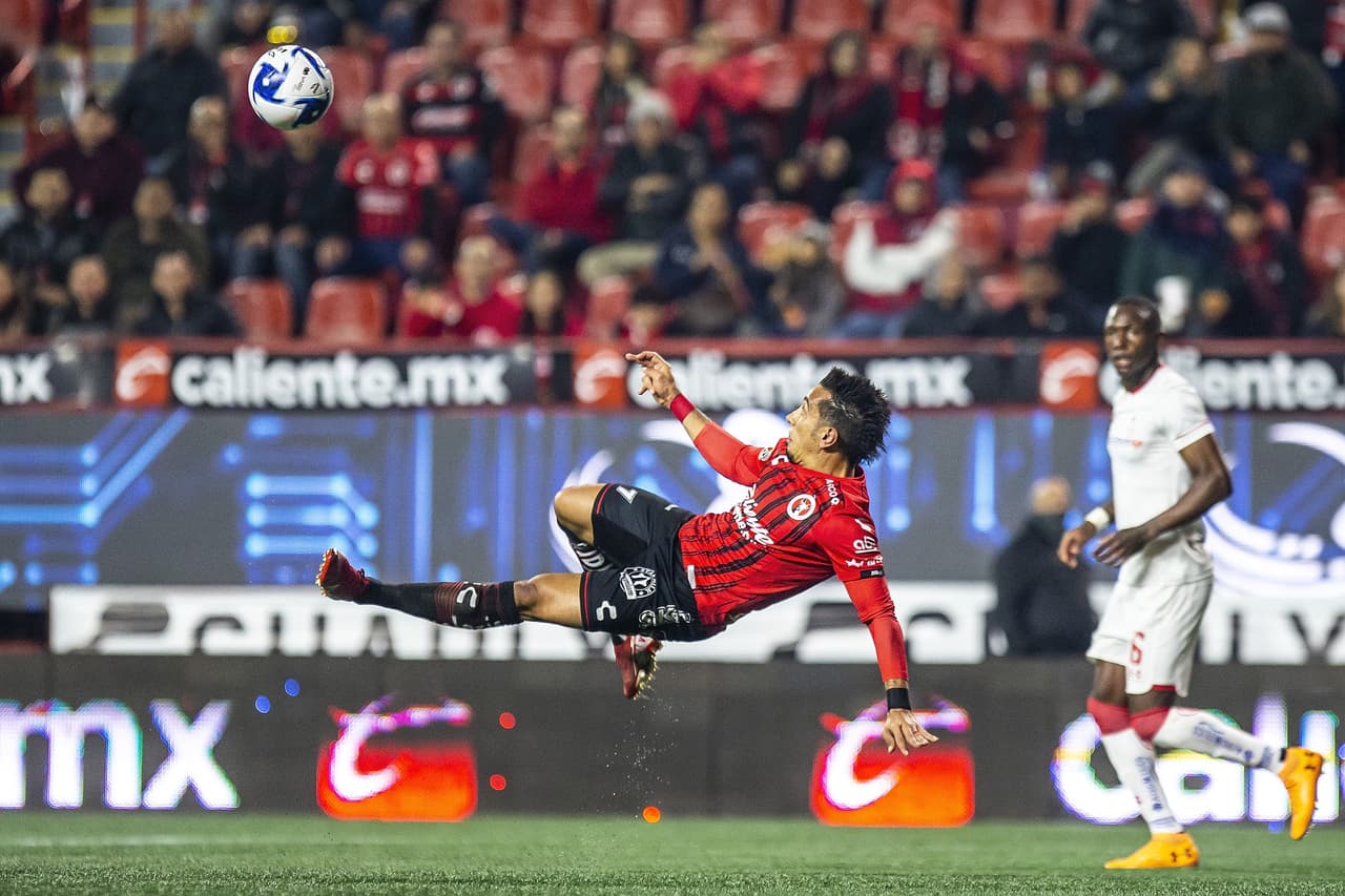 Con gol de Michel Estrada al minuto 88, Tijuana y Toluca dividen puntos en el Estadio Caliente.