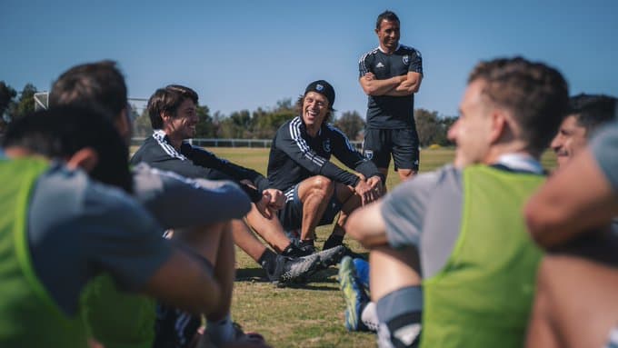 Matías Almeyda está nuevamente al frente de los entrenamientos del primer equipo de San Jose Earthquakes.