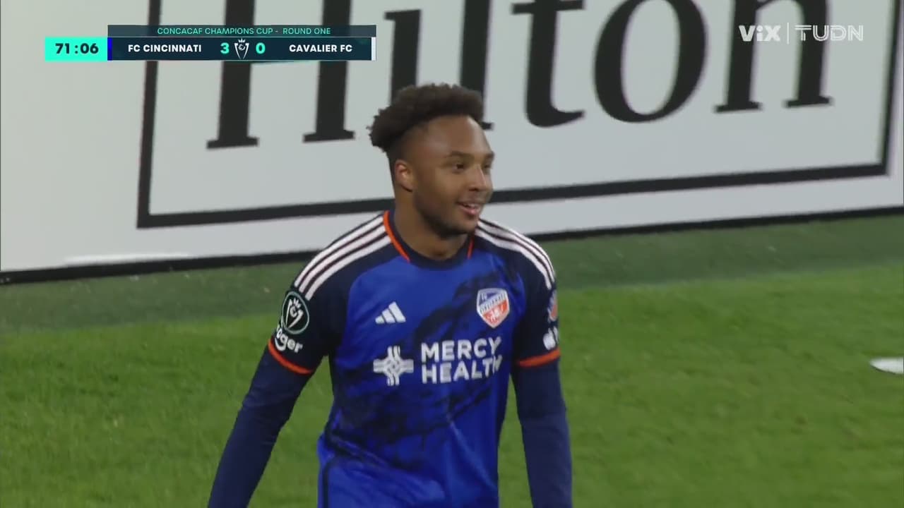 ¡Cincinnati sentencia la serie! Foster firma el tercero