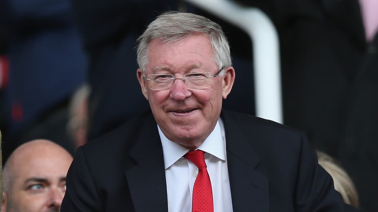 Sir Alex Ferguson abandona cuidados intensivos después de cuatro días