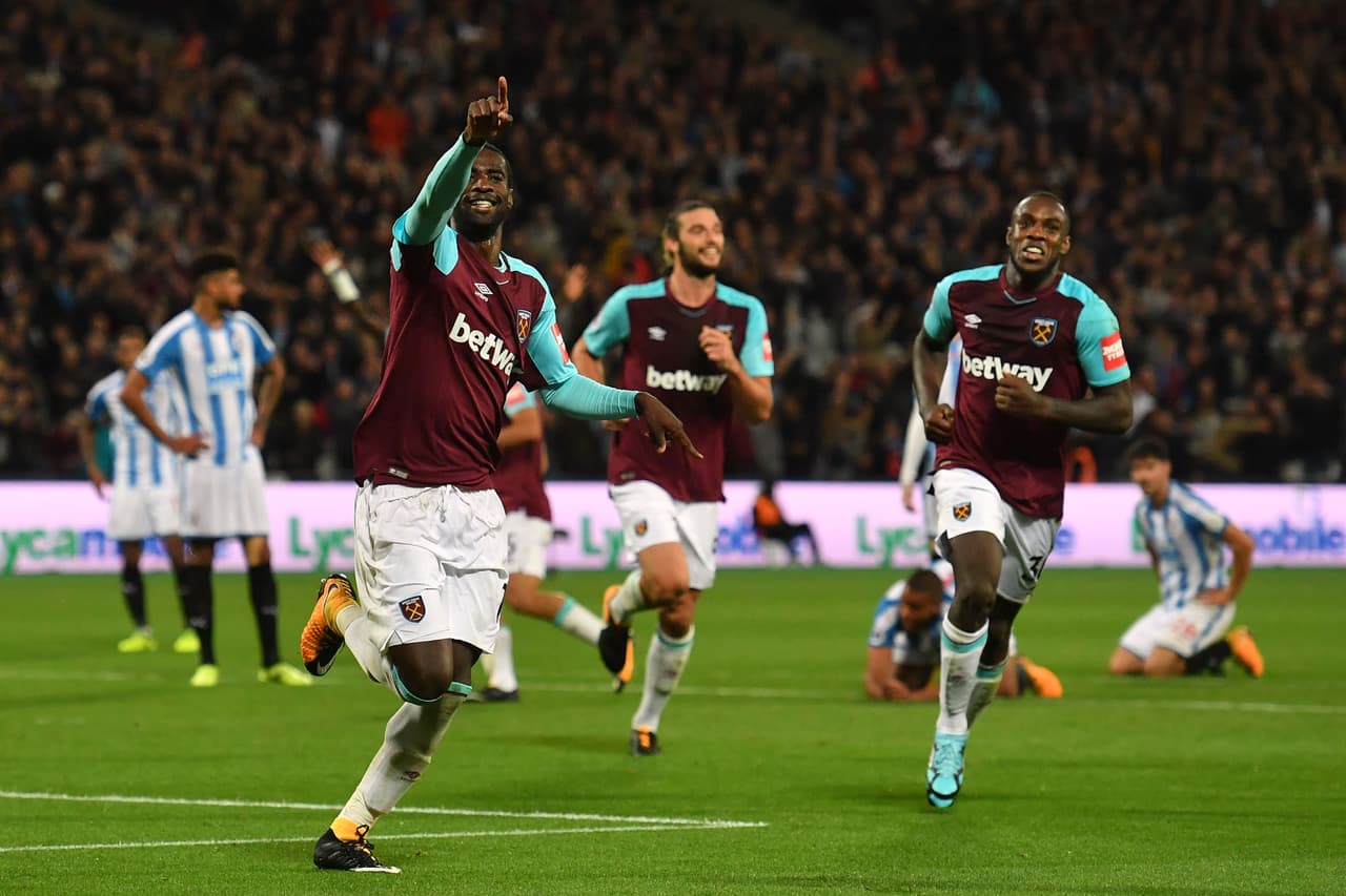 Se ponía en ventaja el equipo londinense, camino a su primer triunfo de la temporada en Premier League.