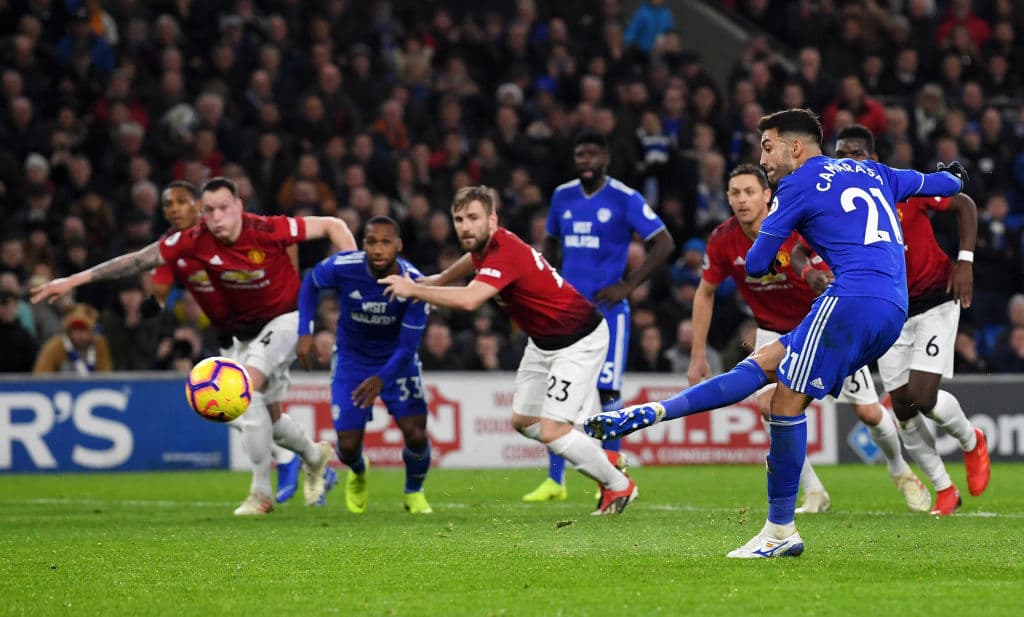 Y un par de minutos más tarde, el españlol Víctor Camarasa se encargó de cobrar el penalti a la perfección, batiendo a David de Gea con un espléndido tiro angulado y potente.