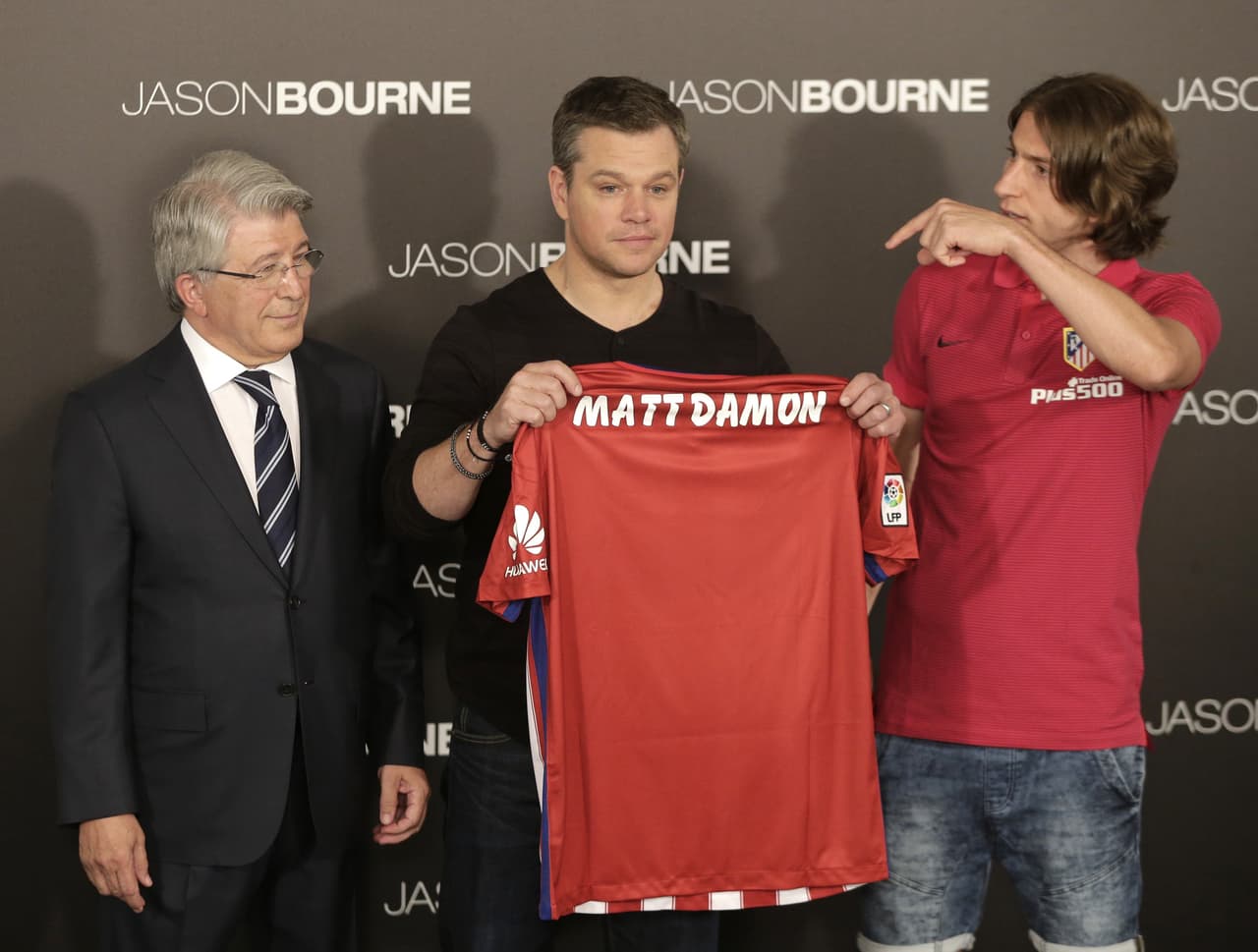 El Atlético de Madrid 'fichó' a Matt Damon, 'Jason Bourne'