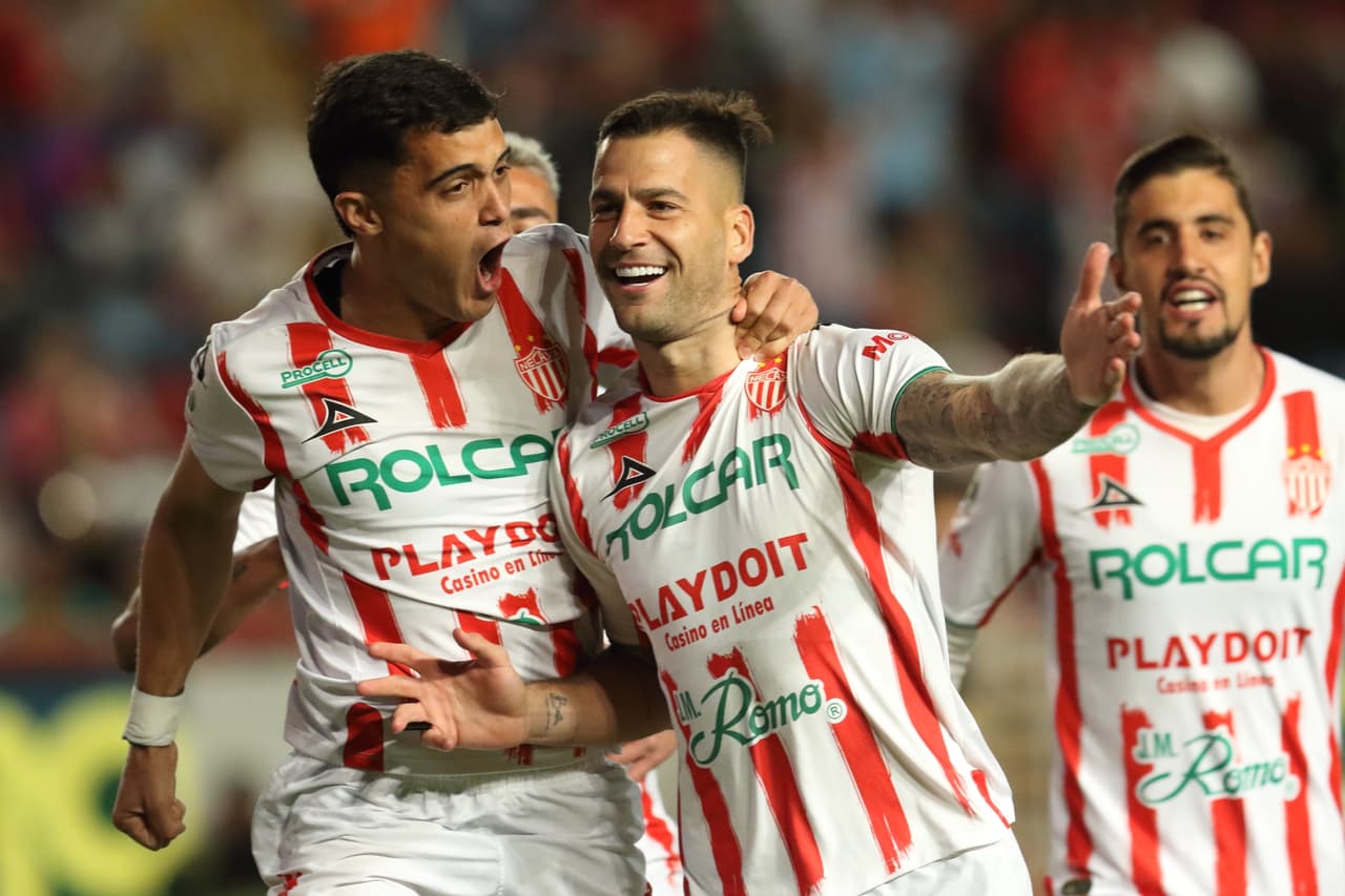 Necaxa evitó que Pumas ganara como visitante por primera vez en el Clausura 2023 luego de la victoria de 3-1 en Aguascalientes con doblete de Édgar Méndez, quien en seis minutos puso en jaque a los visitantes. Los de Rafa Puente Jr. descontaron vía Nico Freire, pero Agustín Oliveros sentenció a favor de los Rayos para sumar tres puntos en la Jornada 7.