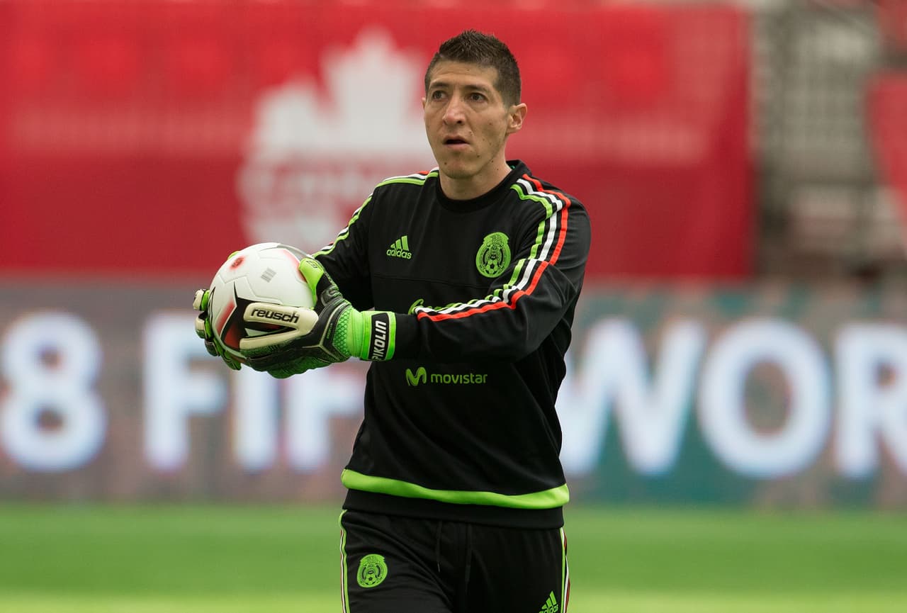 Alejandro Palacios, el portero ex de los Pumas fue convocado para el juego amistoso ante Senegal y en Eliminatoria ante Canadá sin jugar un minuto.
<br>