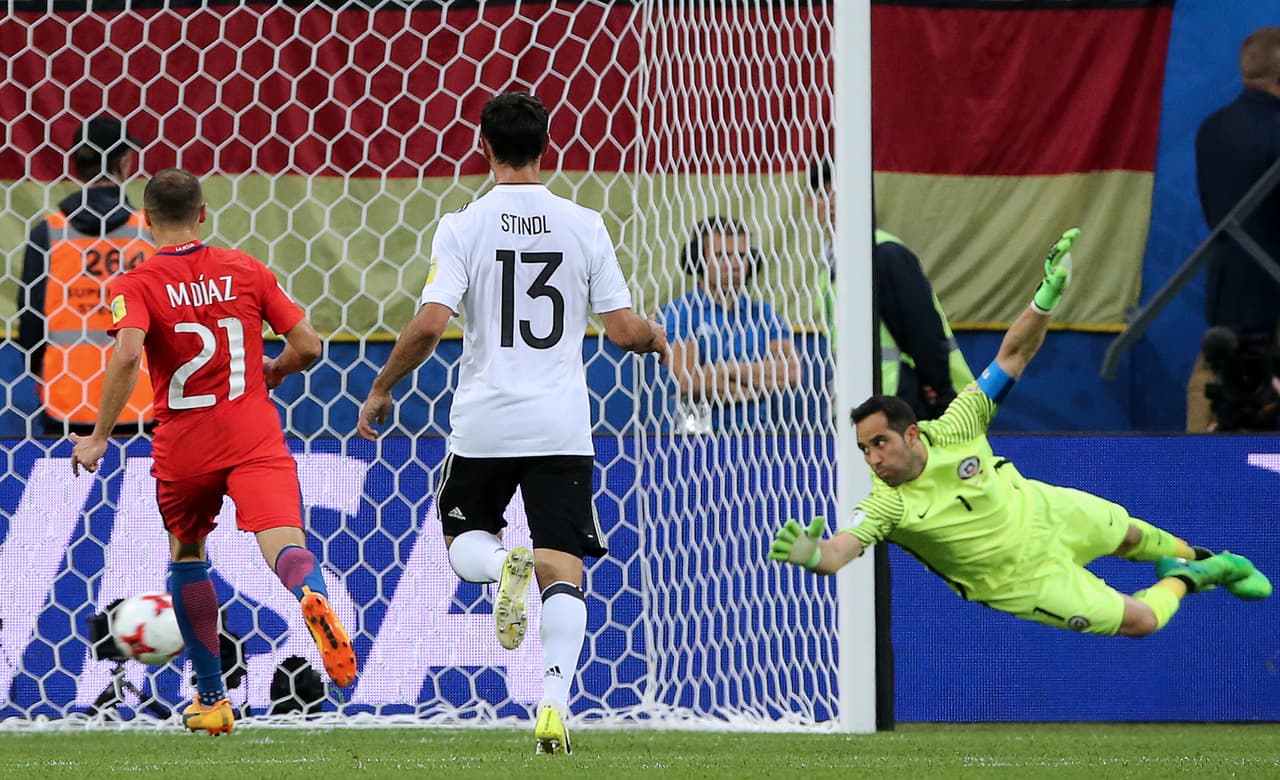 Así llegó a los 20 minutos del primer tiempo el gol de Lars Stindl.
