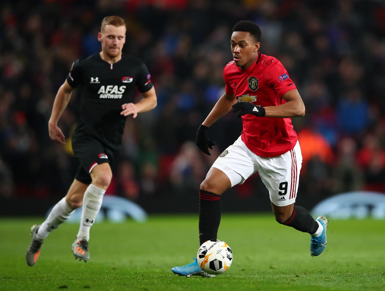 Young (53’) abrió el marcador y Greenwood (58’, 64’) anotó los dos siguientes goles. Juan Mata (62’) cobró un penal para sellar la goliza.