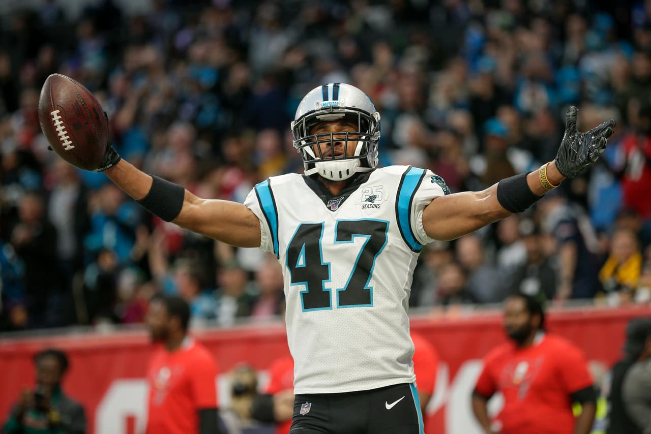 Carolina Panthers regresaron con una victoria del viejo continente, se muestran constantes, con una defensa que presiona a los quarterbacks. Kyle Allen lanzó dos pases para anotación, mientras que Christian McCaffrey logró 237 yardas; el récord es de 4-2.