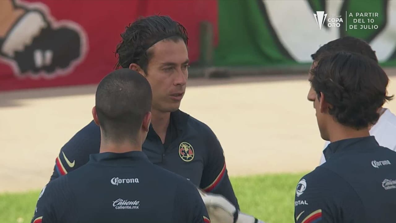 Miguel Layún va de inicio en duelo de América ante Santos