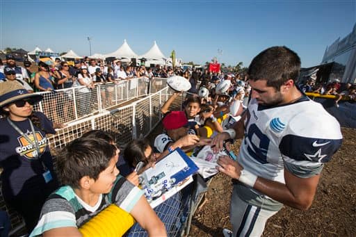 El TE de los Dallas Cowboys entra a su tercer año en la NFL este 2015, checa sus mejores imágenes (AP-NFL).