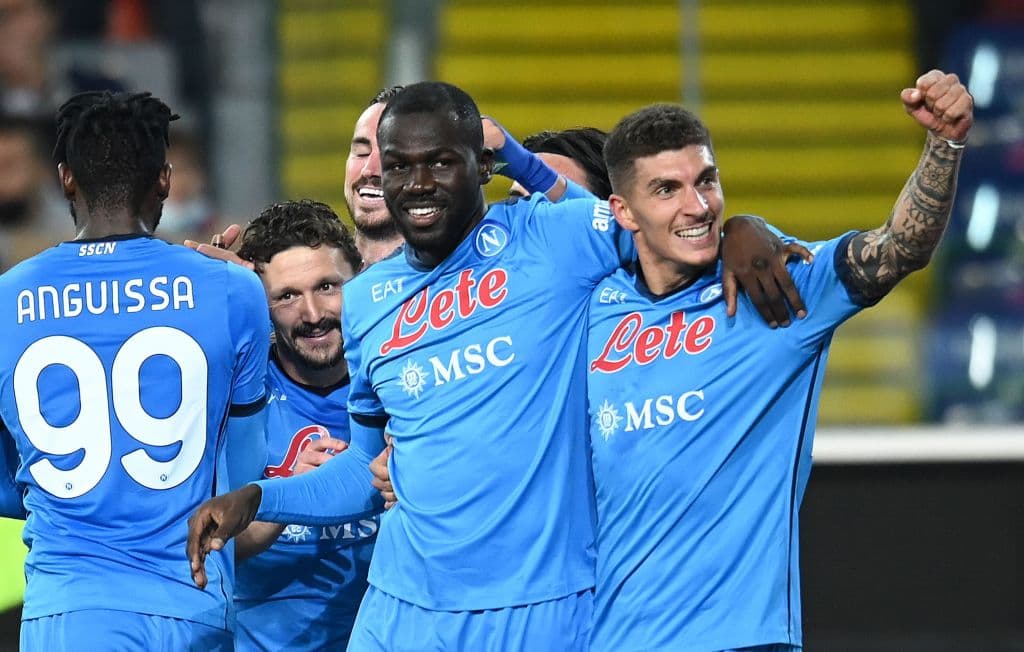 El Napoli golea al Udinese 4-0 al cierre de la cuarta jornada en la Serie A. Las anotaciones de la escuadra dirigida por Spalleti fueron por Victor Osimhen, Amir Rrahmani, Kalidou Koulibaly y el mexicano Hirving Lozano, quien ingresó al minuto 71' del encuentro.