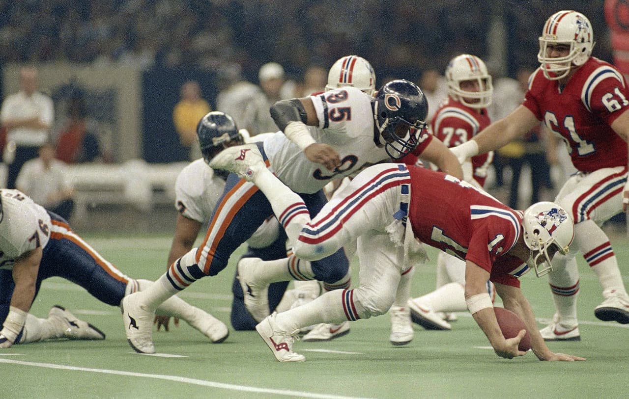 <b>Super Bowl XX (Chicago Bears 46-10 New England Patriots). </b>Los 'Monstruos del Midway' trituraron a Steve Grogan y unos Pats que tuvieron un pésimo debut en el SB ante Walter Payton y compañía.