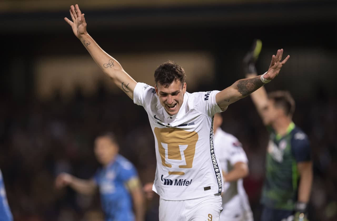 Pumas le pegó 2-1 a Cruz Azul en la ida de las Semifinales de la Liga de Campeones de la Concacaf.