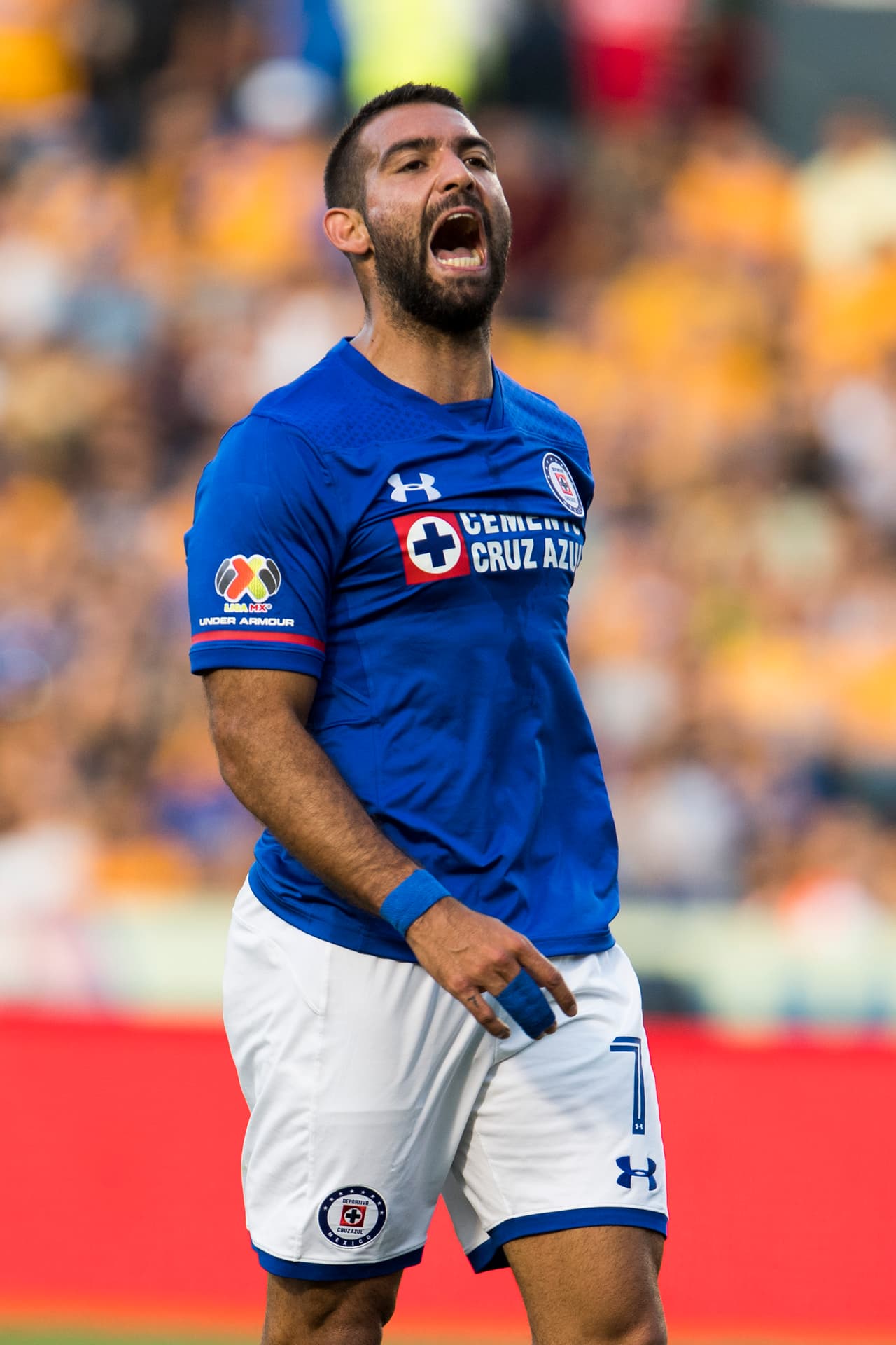 Tigres y Cruz Azul firmaron un emocionante empate a dos goles que de poco le sirve a los protagonistas del encuentro.