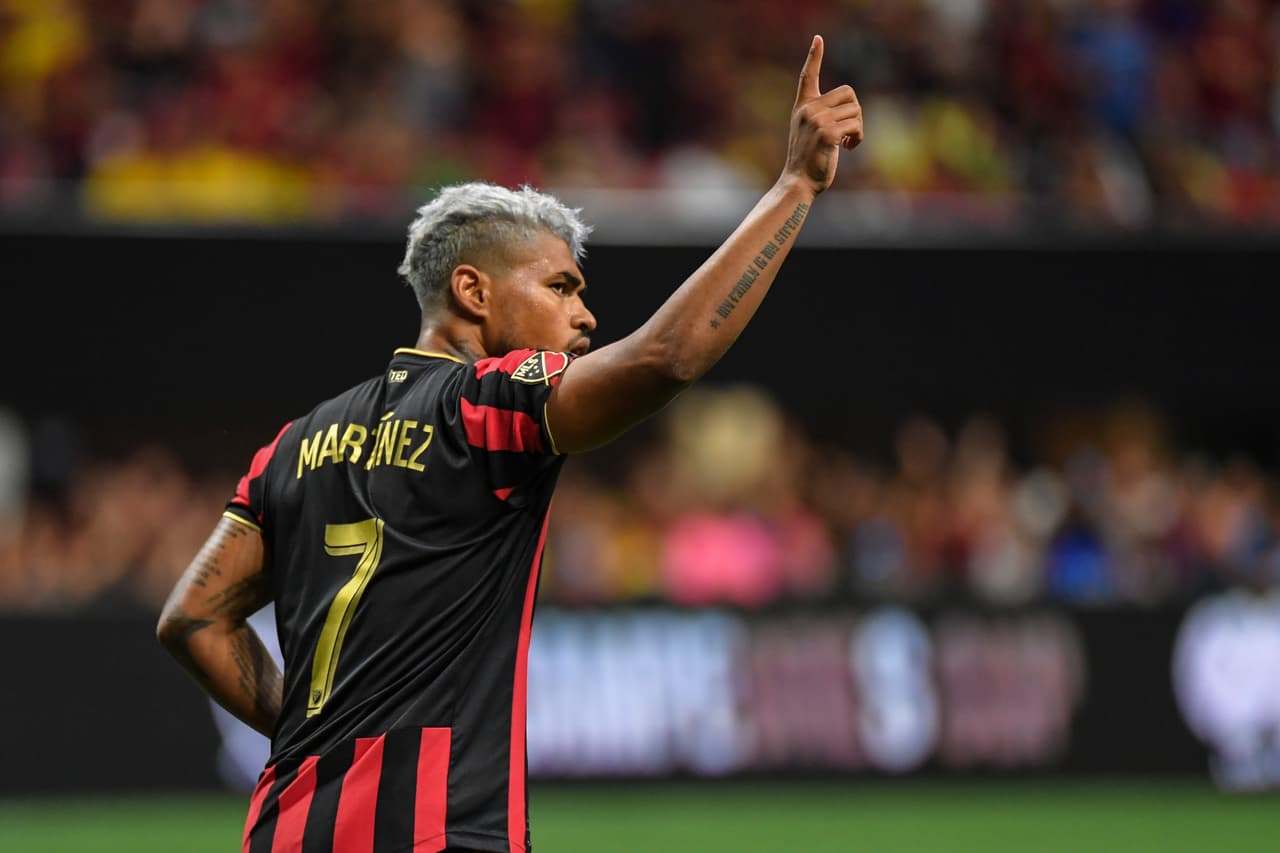 Una lesión frenará su carrera durante algunas semanas. Pero lo que Josef Martínez ha hecho por Atlanta United en las jornadas más recientes por su equipo es histórico. 15 jornadas conscutivas alzando el grito del gol para el campeón vigente de MLS.