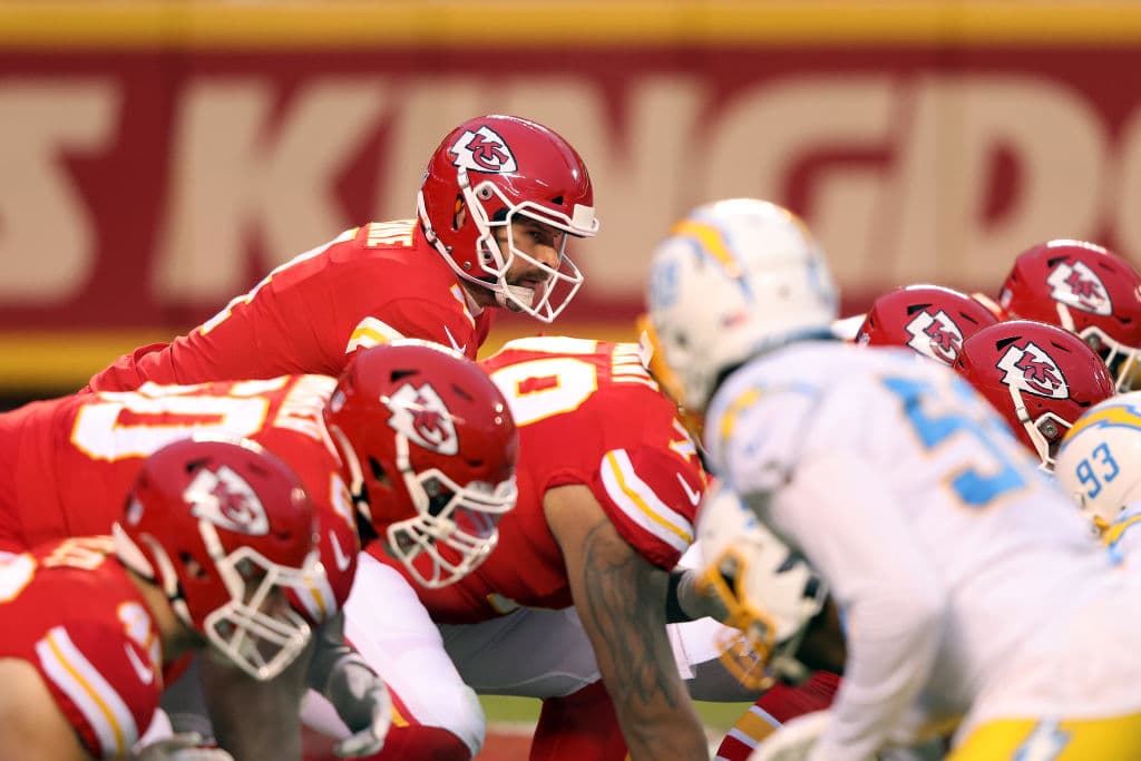 Kansas City sufre su segunda derrota de la temporada 38-21 sobre los Chargers. Cabe recordar que los Chiefs descansaron a la mayoría de sus jugadores titulares.