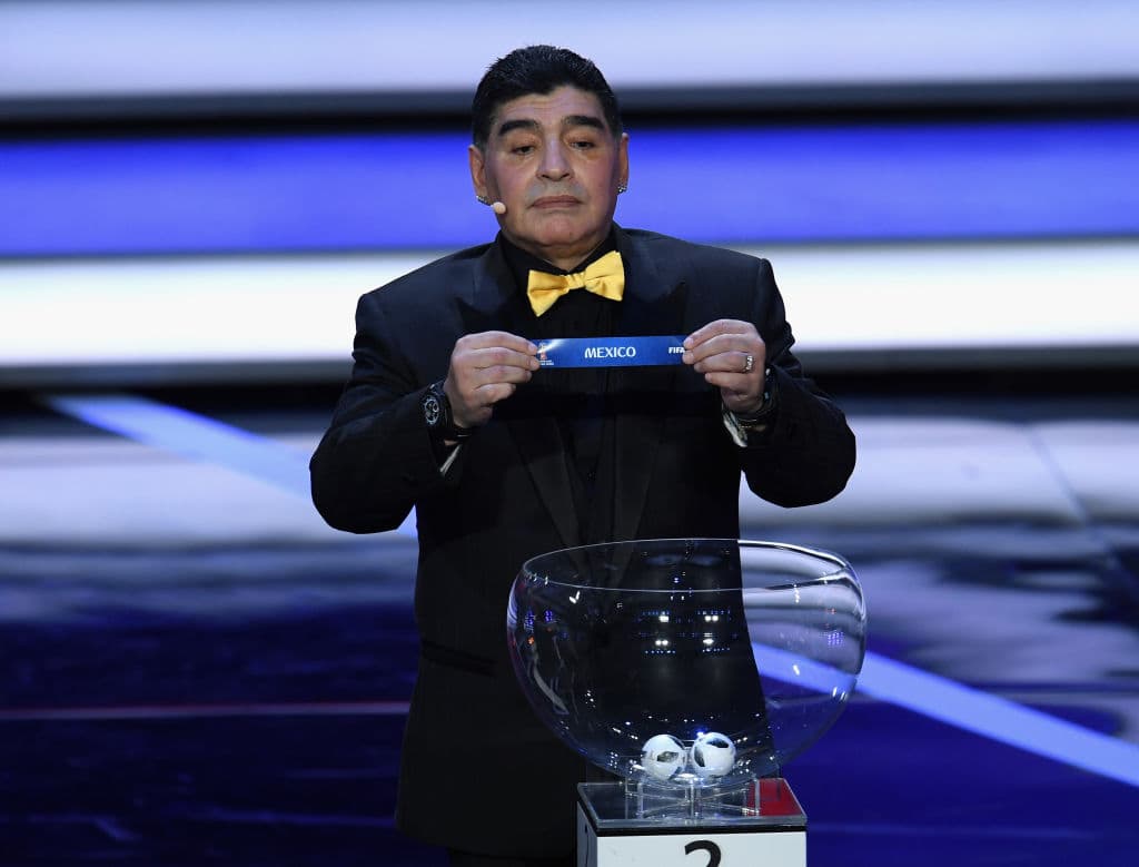 Maradona y México tienen un vínculo muy cercano, uno que ha pasado por alegrías y desencuentros y cada vez tiene nuevos capítulos.