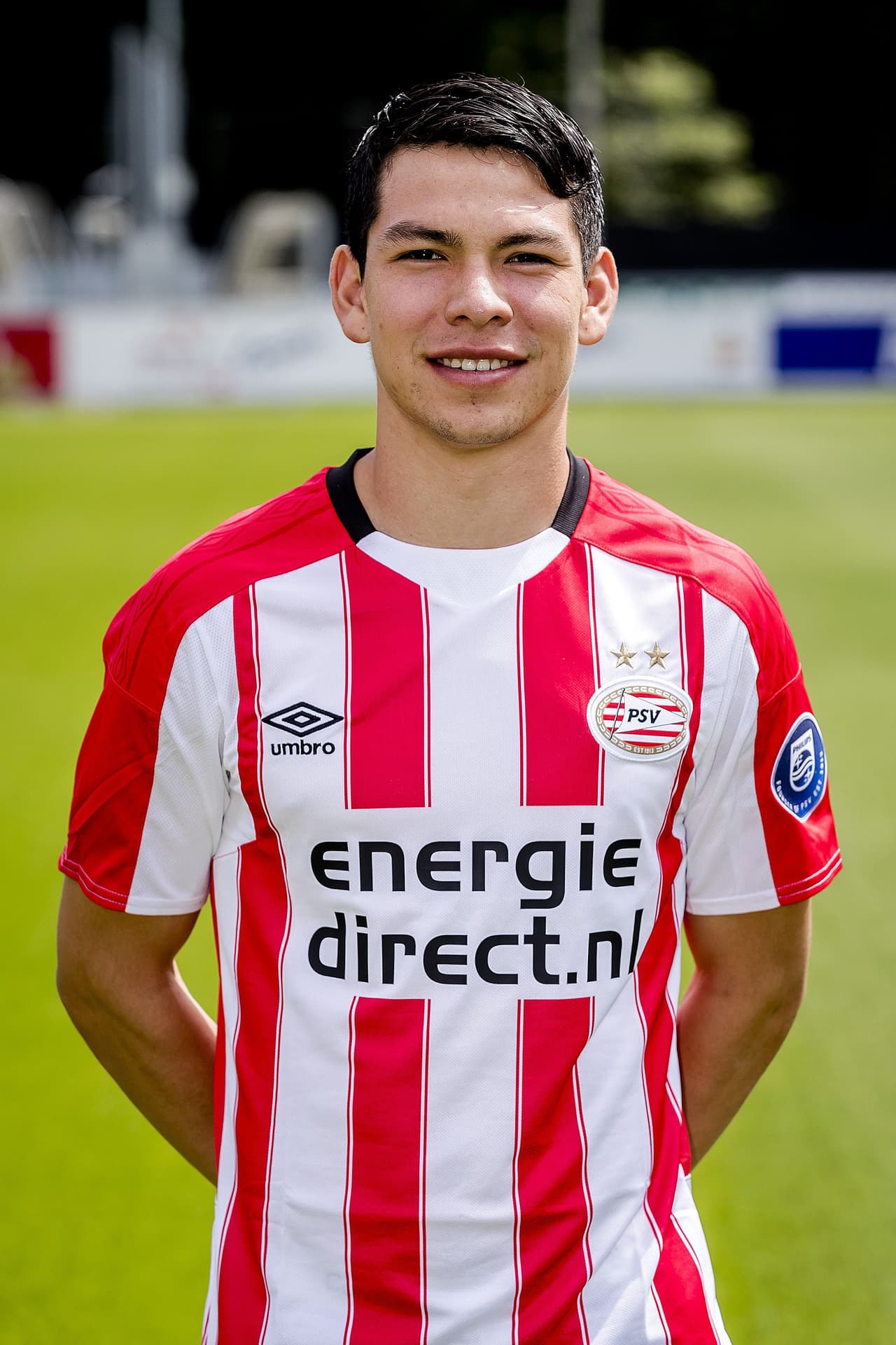 El 
<b>'Chucky' Hirving Lozano </b>está dando de qué hablar en el fútbol europeo, siendo el goleador del PSV Eindhoven con 15 goles en la temporada. Aunque su contextura y juego es diferente a la de Benzema, es una cuota de gol fija.