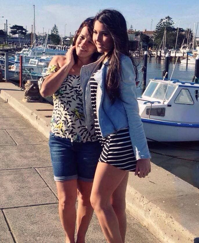 La bella modelo brasileña, quien radica en Australia, habría rechazado en varias ocasiones invitaciones del futbolista del Real Madrid mientras el portugués se encontraba en pretemporada.