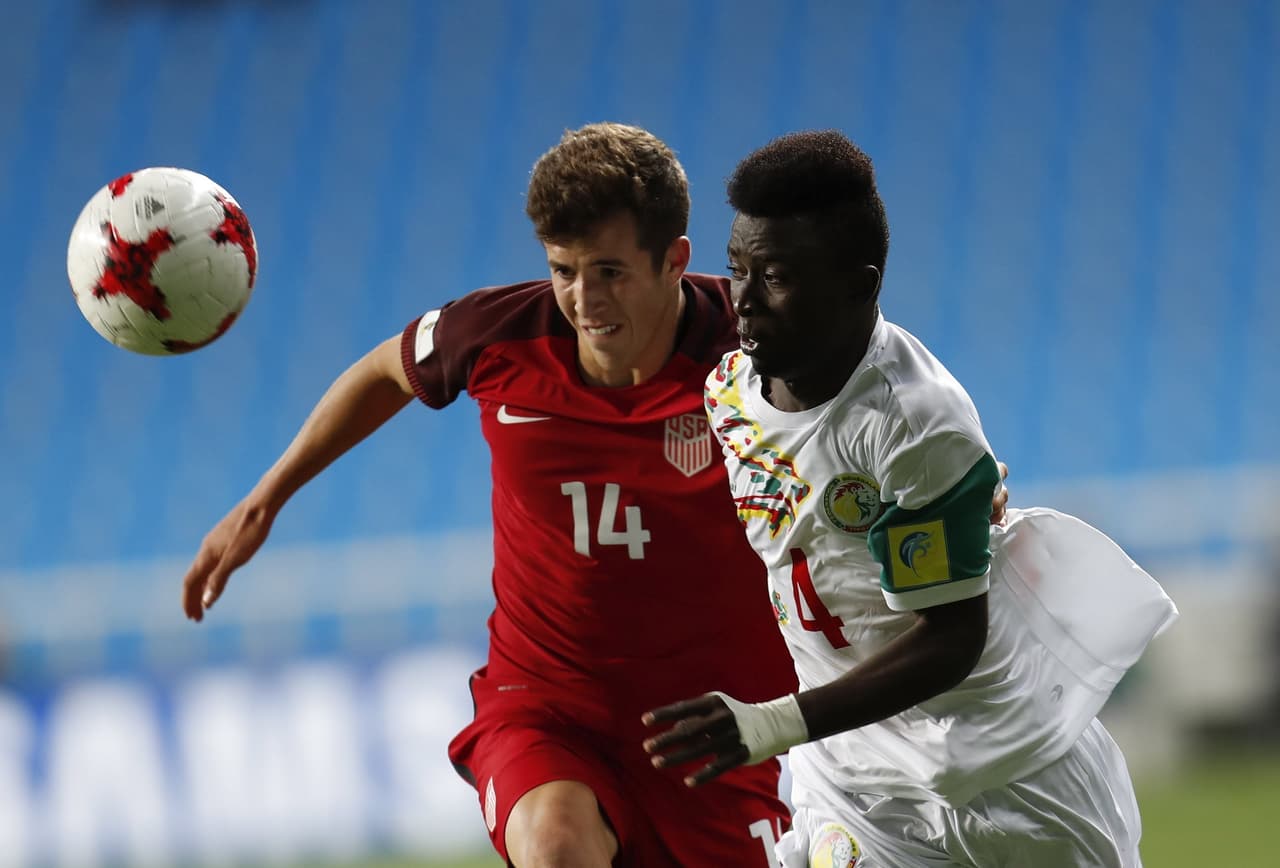 Senegal se clasificó de segundo en el grupo F, detrás de Estados Unidos, único equipo invicto de esa zona. Los africanos completaron cuatro puntos.