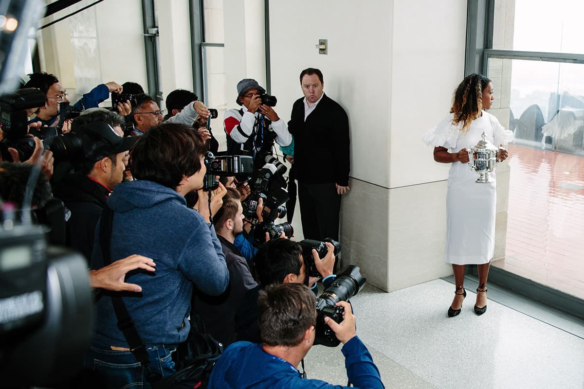 Cientos de periodistas llegaron al mirador del Rockefeller Center donde fueron tomadas las fotos oficiales.