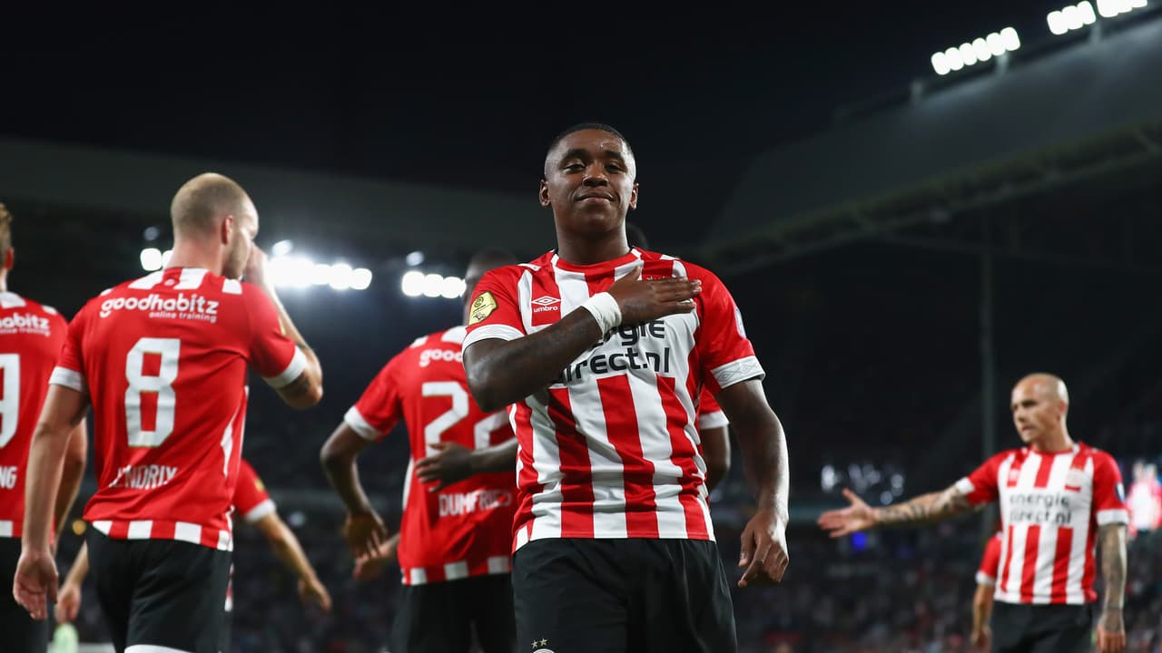 Pero el PSV los rechazó, pues ve en Steven Bergwijn a un ídolo naciente, pero también alguien que vale más de 25 millones de euros.