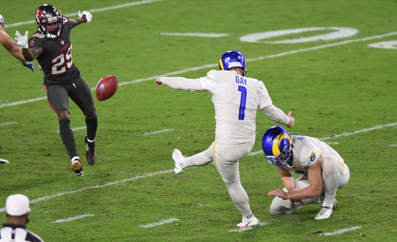 Jared Goff consigue el ansiado triunfo sobre Tom Brady y con un marcador de 27-24, los Bucs pierden en su propia casa.