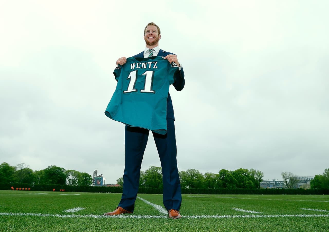 Cómo los Eagles cayeron ante los pies de Carson Wentz