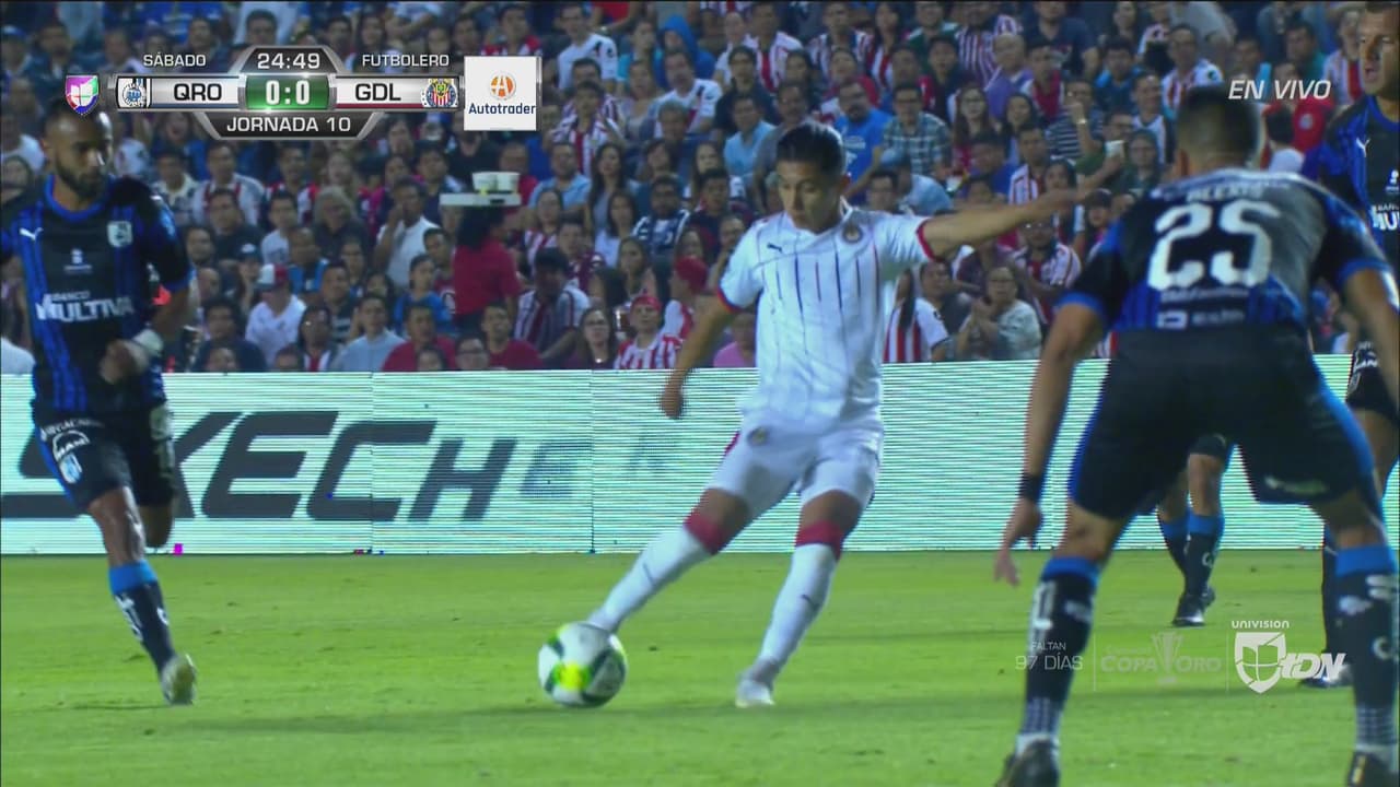 Navarro le ‘robó’ un golazo a Chivas