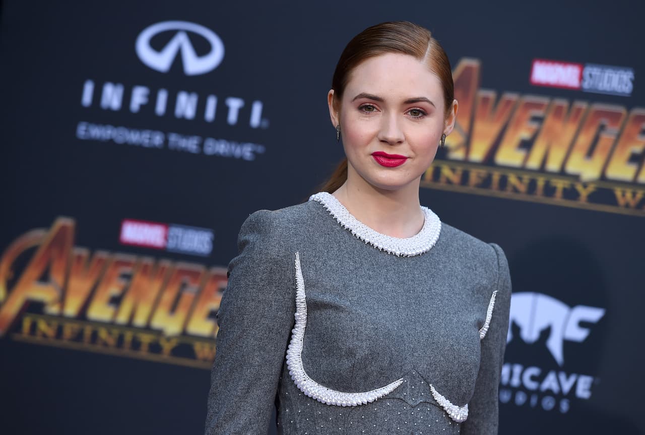 Al principio odiada, pero después se ganó el corazón de todos al interpretar a Nébula, hermana malvada de Gamora (Zoe Saldana), quien se vuelve parte fundamenta de los Avengers.