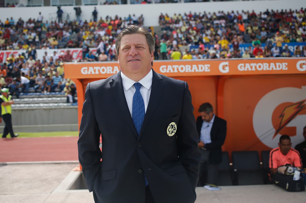 El técnico de las Águilas del América parece gustar de ser tema de conversación. El más reciente episodio, las declaraciones entre él y quien ha sido nombrado técnico interino del Tricolor.