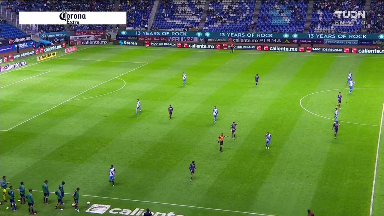 ¡TIRO ATAJADO! disparo por Pablo Parra.