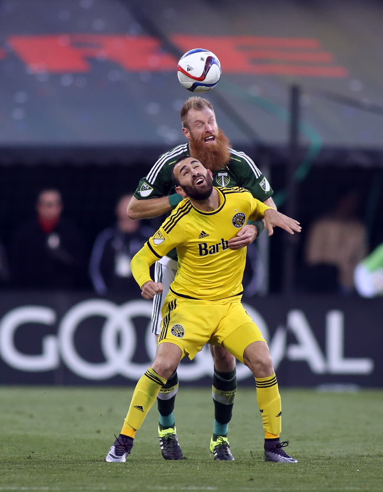 Uno de los duelos entre Justin Meram y Nat Borchers.