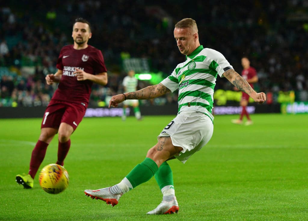 El Celtic de Escocia avanzó a la segunda ronda clasificatoria para la Champions League al eliminar al FC Sarajevo de Bosnia. Su siguiente rival en dicha etapa será el Nomme Kalju de Estonia. Aquí las mejores imágenes del cotejo de este miércoles, efectuado en Celtic Park, en Glasgow.
