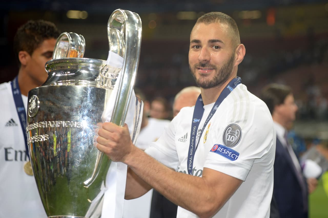 La duda para el equipo que dirige Didier Deschamps es cuanto pesará las ausencias de Karim Benzema, quien fue sancionado por un escándalo sexual del ‘caso Valbuena’.